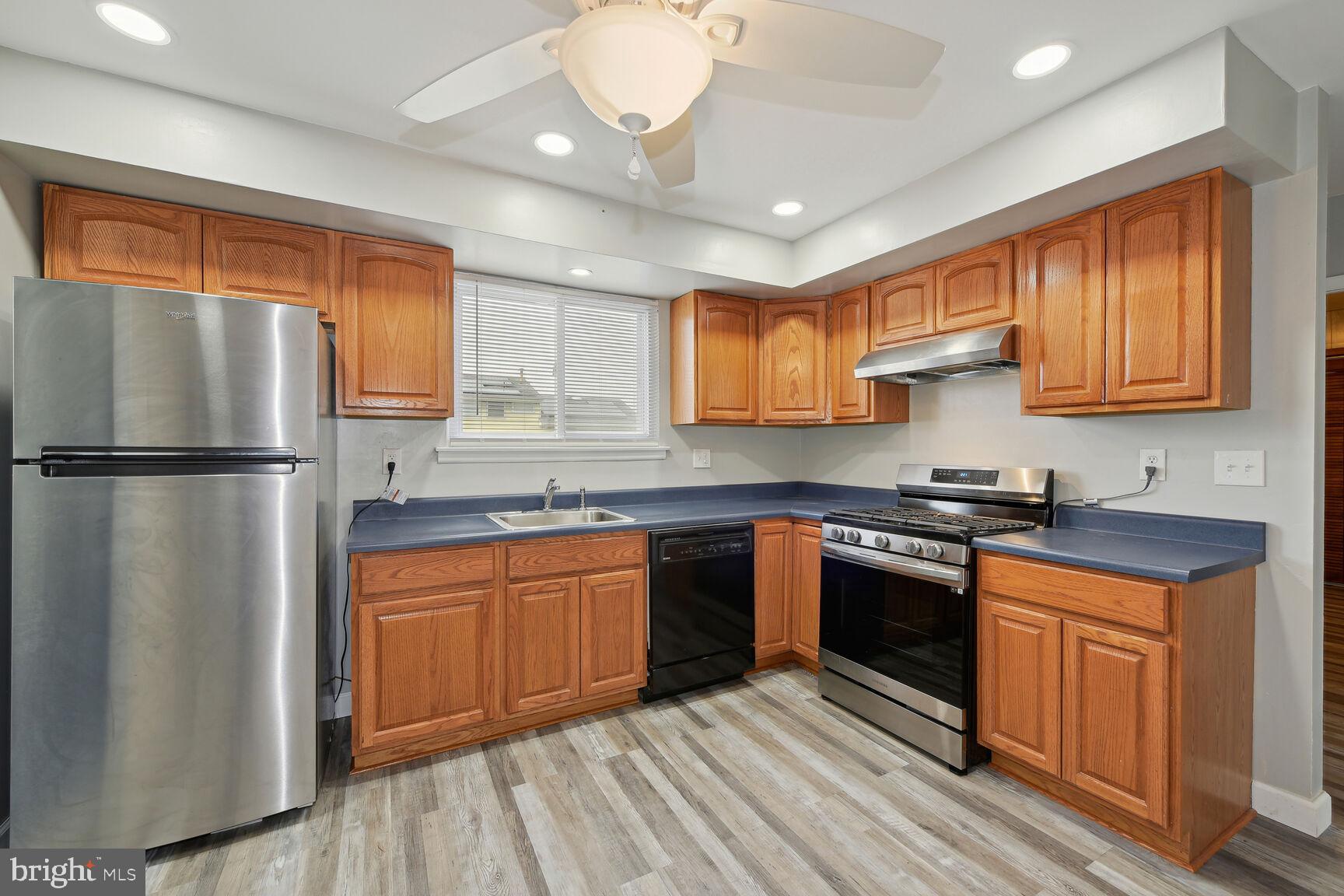 1314 Salem Road Burlington, NJ 08016 - Photo 7 of 20 Kitchen