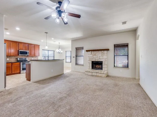 $2,550 | 2609 Plains View Drive, Burleson, TX 76028