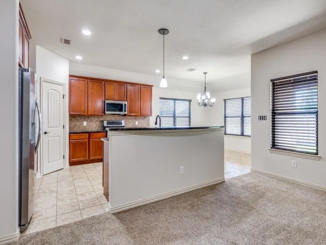 $2,550 | 2609 Plains View Drive, Burleson, TX 76028