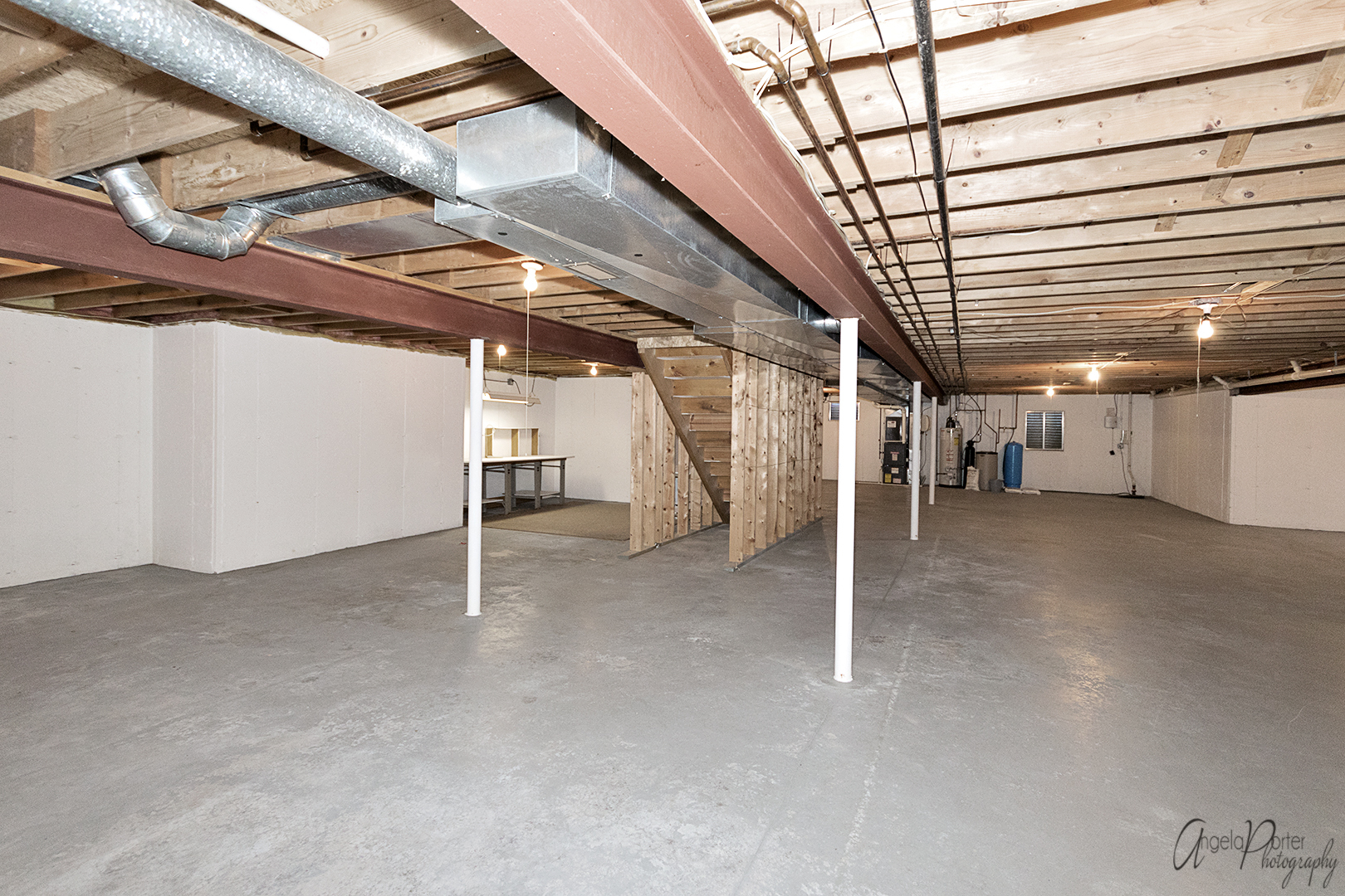 1409 Elm Street Spring Grove, IL 60081 - Photo 23 of 28 a view of a garage