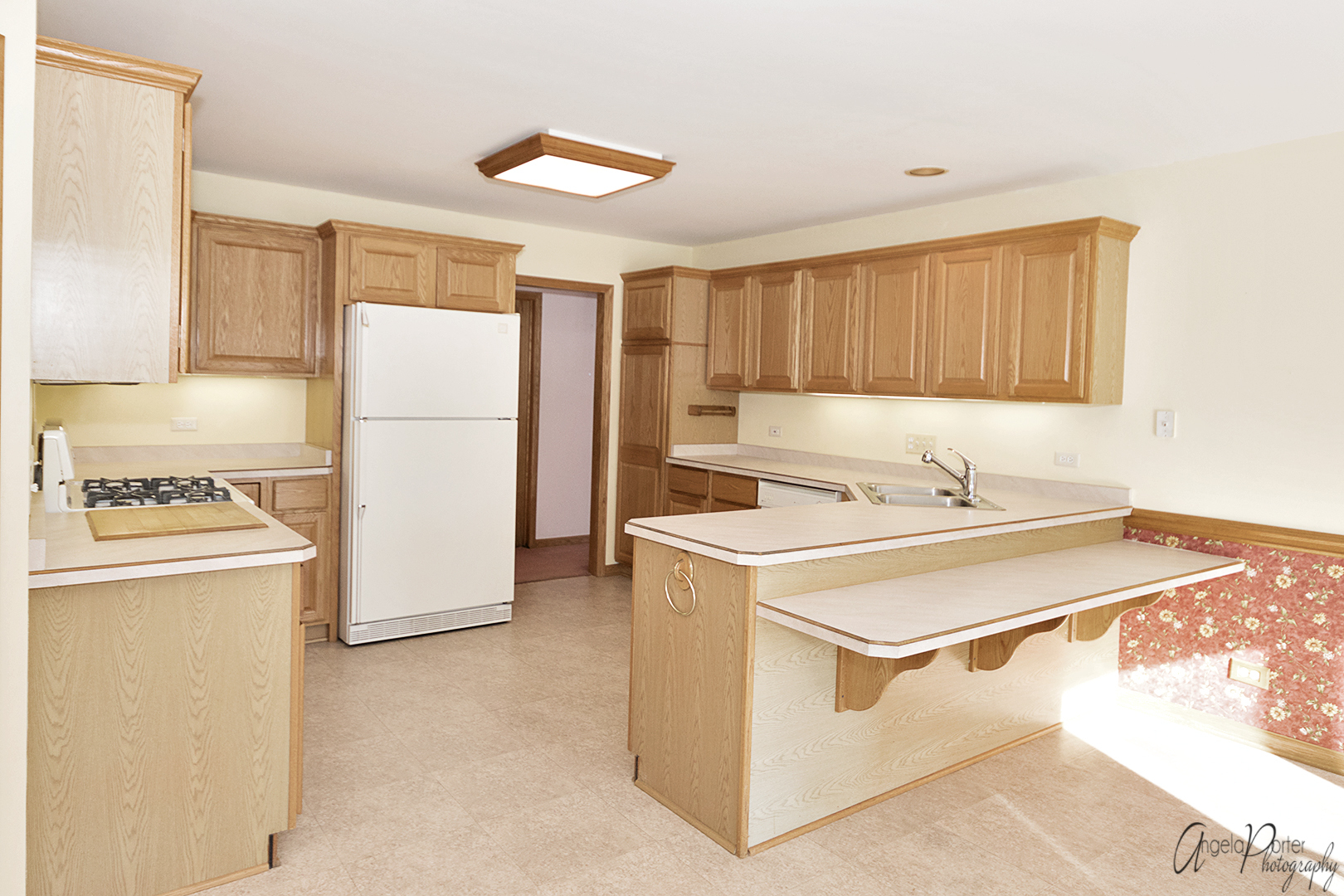 1409 Elm Street Spring Grove, IL 60081 - Photo 10 of 28 a utility room with dryer and washer