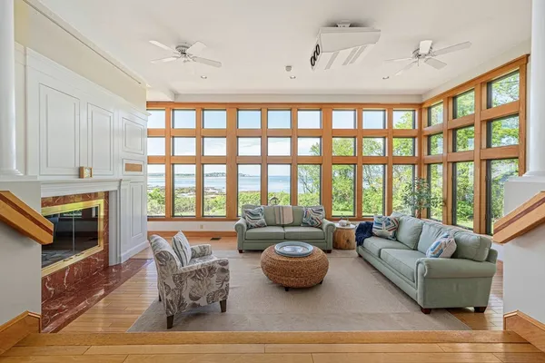 $2,400,000 | 1 Trouants Island, Marshfield, MA 02050