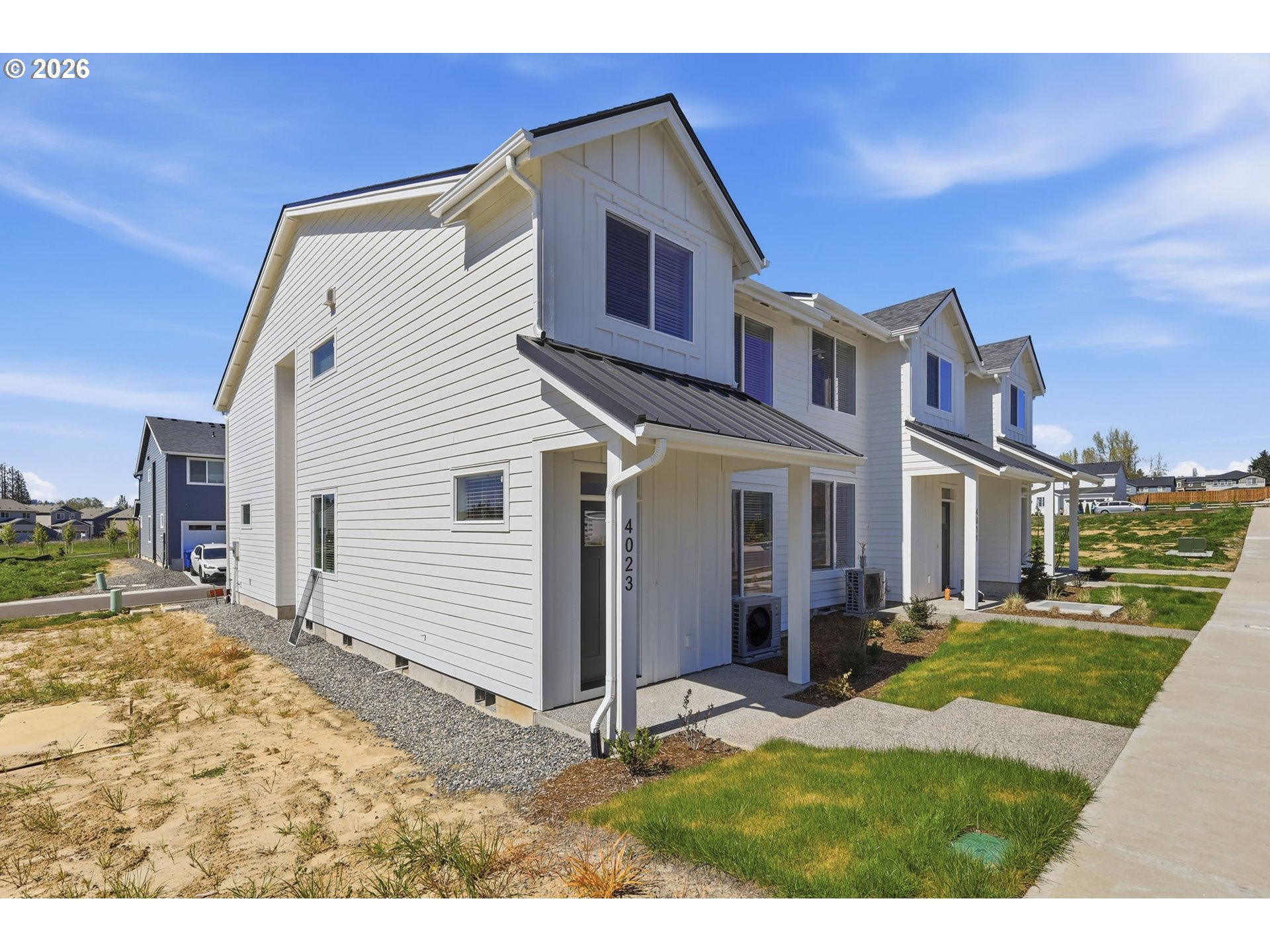 4023 Southwest Royal Avenue Gresham, OR 97080 - Photo 2 of 48