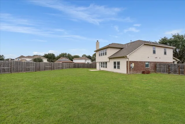 $389,900 | 11607 Seaglers Point Lane, Richmond, TX 77406