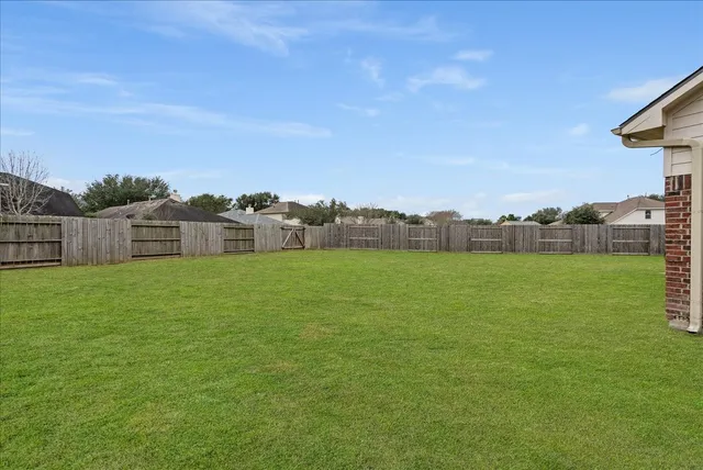 $389,900 | 11607 Seaglers Point Lane, Richmond, TX 77406