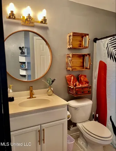 $134,999 | 1664 Beach Boulevard, Unit 26, Biloxi, MS 39531