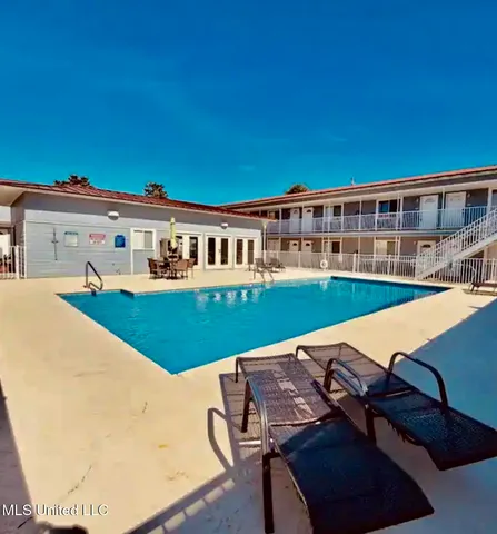 $134,999 | 1664 Beach Boulevard, Unit 26, Biloxi, MS 39531