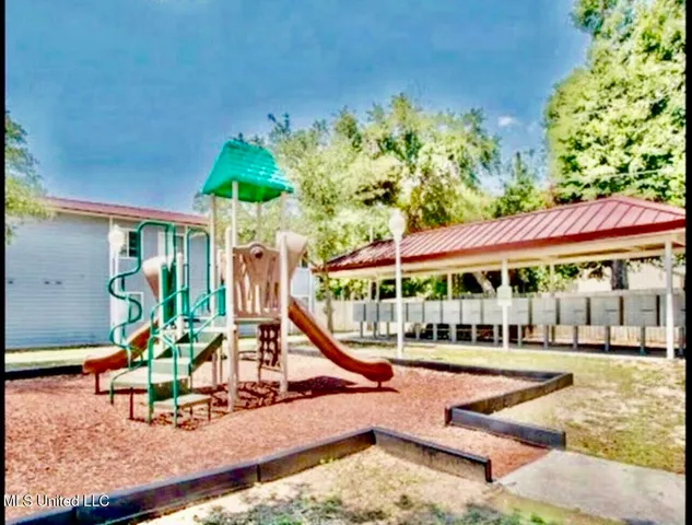 $134,999 | 1664 Beach Boulevard, Unit 26, Biloxi, MS 39531