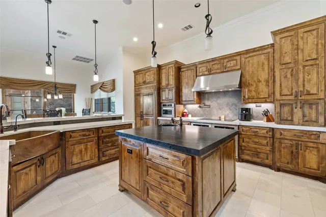 $15,000 | 13001 Little Barton Lane, Austin, TX 78738