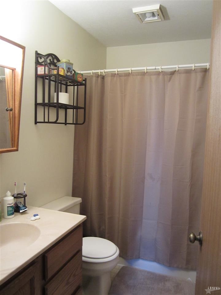 2005 West Cedar Canyons Road Huntertown, IN 46748 - Photo 15 of 20 Gallery Image 15