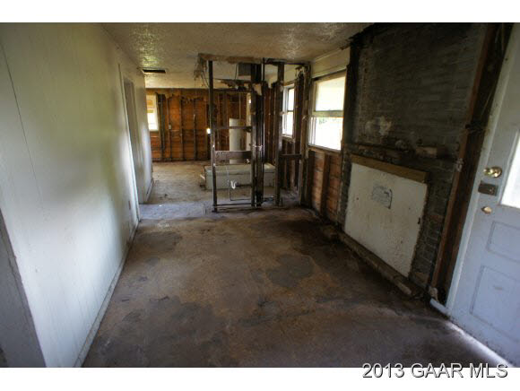 1142 New Hope Road Waynesboro, VA 22980 - Photo 17 of 21 Gallery Image 17