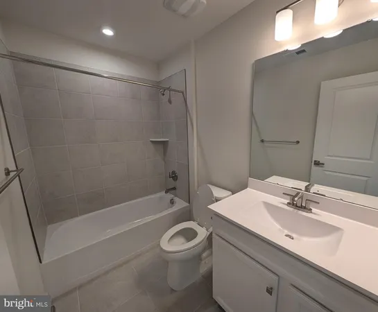 $2,850 | 114 Red Lion Court, Atco, NJ 08004