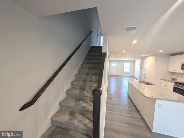 $2,850 | 114 Red Lion Court, Atco, NJ 08004