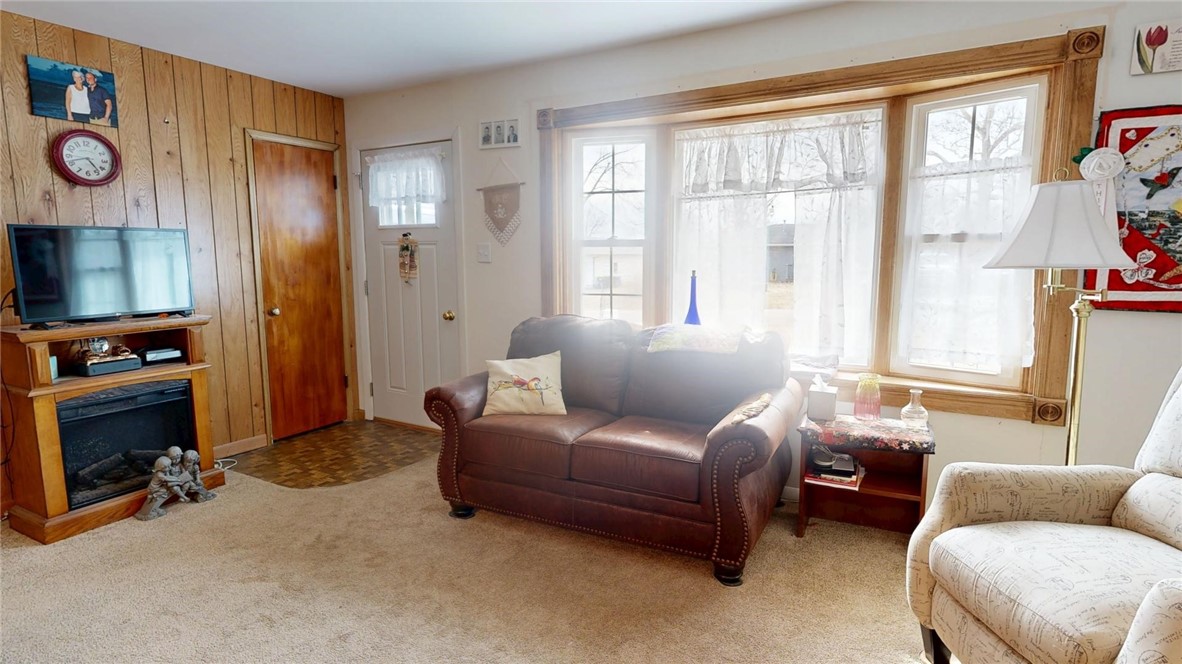 4314 White Street Decatur, IL 62526 - Photo 4 of 16