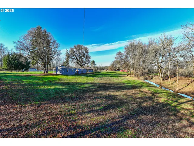 $639,000 | 93541-93545 Territorial Highway, Junction City, OR 97448