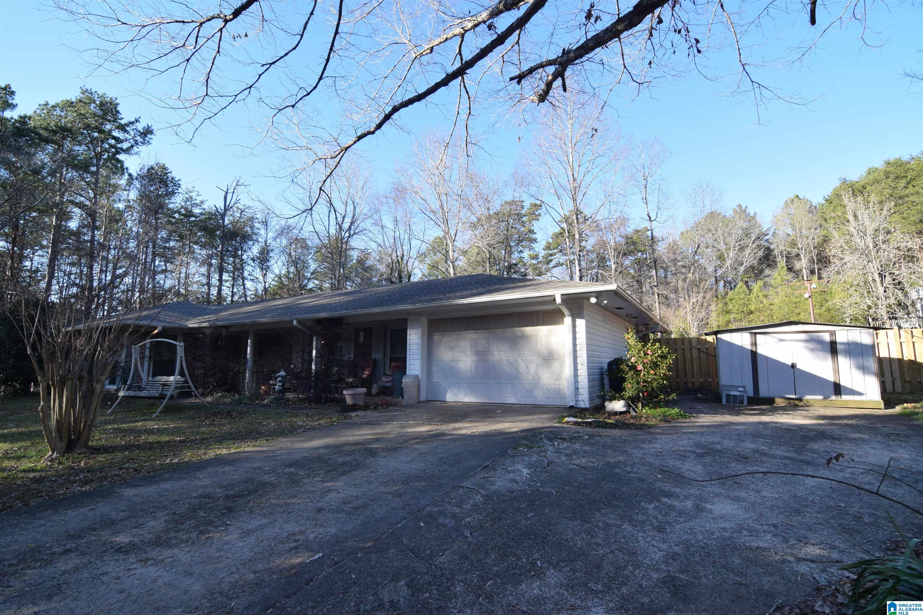 6101 Tyler Loop Road Pinson, AL 35126 - Photo 3 of 17