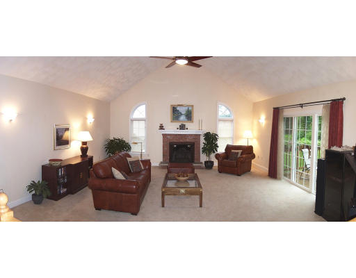 25 Surrey Road Littleton, MA 01460 - Photo 7 of 25 Gallery Image 7
