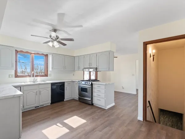 $381,500 | 12292 Indian Trail Road, Geneseo, IL 61254