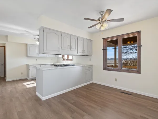 $381,500 | 12292 Indian Trail Road, Geneseo, IL 61254