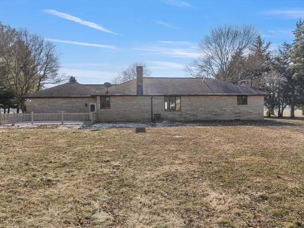 $381,500 | 12292 Indian Trail Road, Geneseo, IL 61254