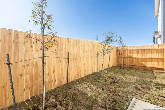 $1,800 | 12136 La Cuchilla San Antonio Tx 78245, San Antonio, TX 78245