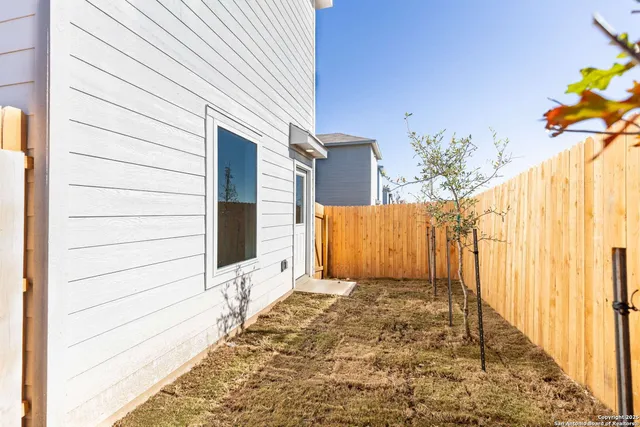 $1,800 | 12136 La Cuchilla San Antonio Tx 78245, San Antonio, TX 78245