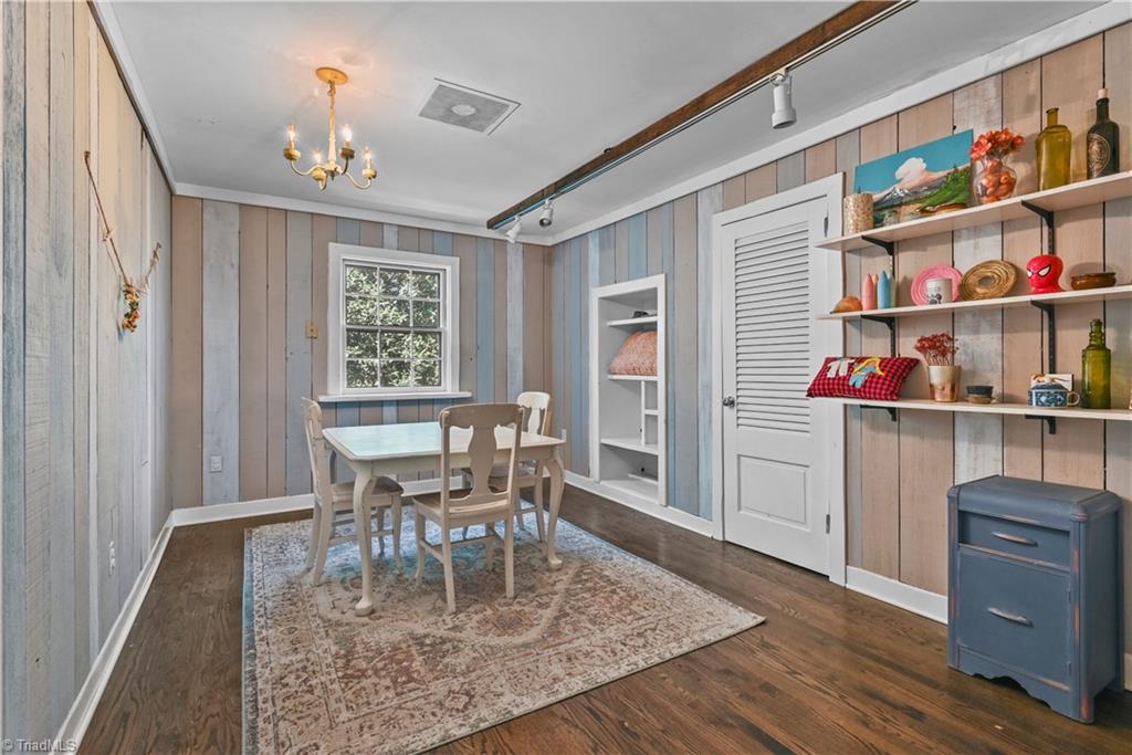 1903 Huntington Road Greensboro, NC 27408 - Photo 28 of 49