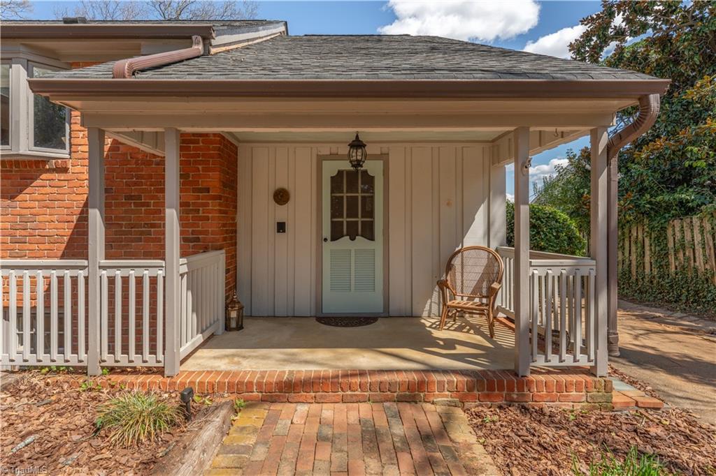 1903 Huntington Road Greensboro, NC 27408 - Photo 38 of 49