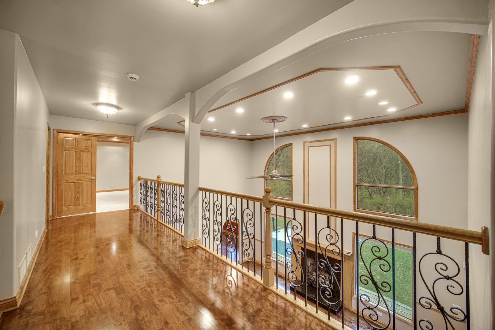 441 Delaware Circle Bolingbrook, IL 60440 - Photo 36 of 69 a view of entryway
