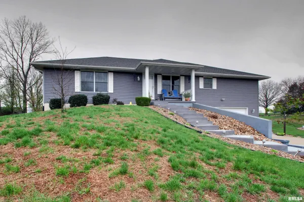 $420,000 | 5297 Apache Pass, Quincy, IL 62305
