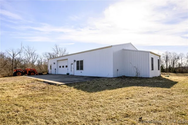 $400,000 | 3226 Highway 56, Salem, IN 47167