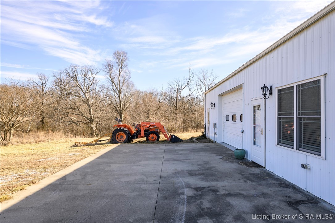 3226 Highway 56 Salem, IN 47167 - Photo 4 of 46