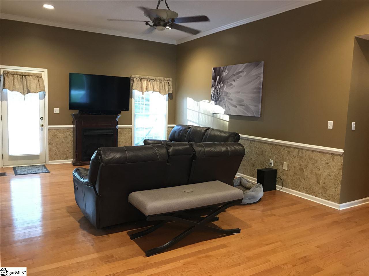 1714 Old Pendleton Road Easley, SC 29642 - Photo 5 of 35 Gallery Image 5