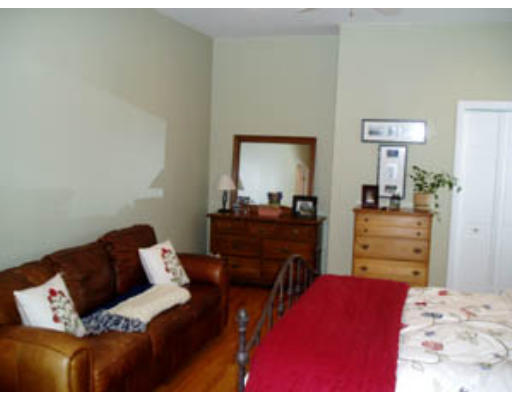 762 East 5th Street, Unit 2 Boston, MA 02127 - Photo 5 of 11