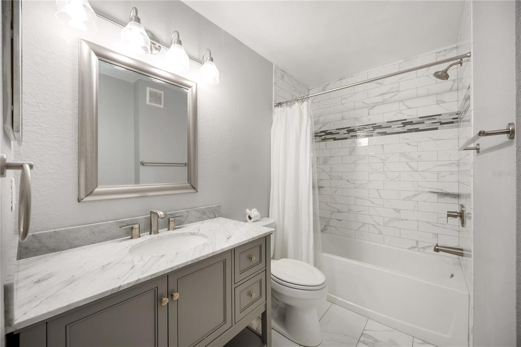 8821 Manor Loop, Unit 101 Lakewood Ranch, FL 34202 - Photo 18 of 30