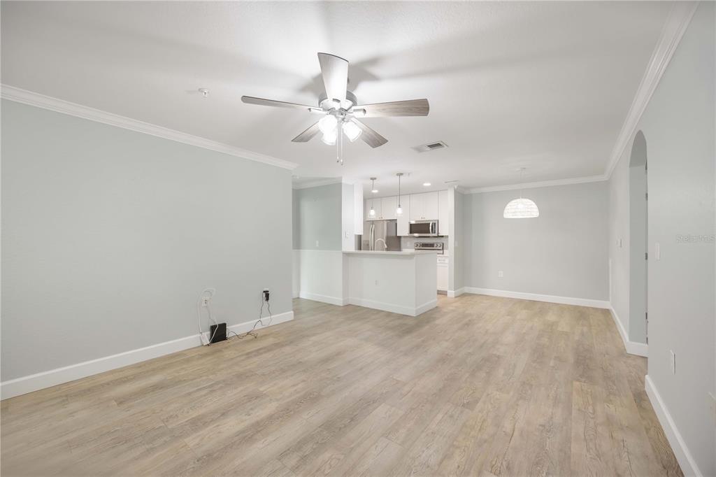 8821 Manor Loop, Unit 101 Lakewood Ranch, FL 34202 - Photo 8 of 30