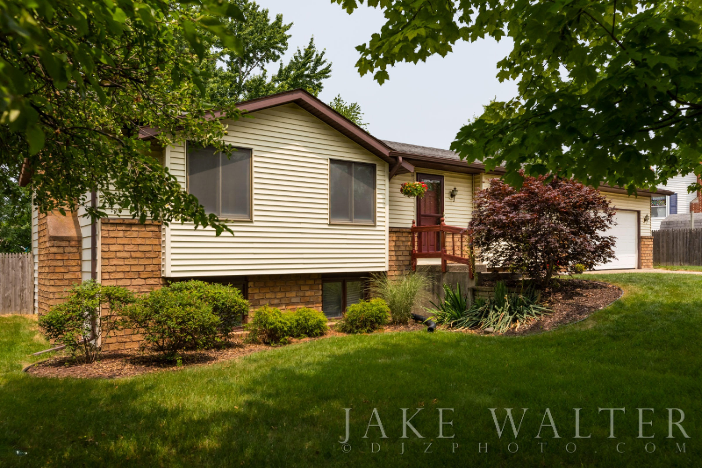 2307 Tyler Street Jenison, MI 49428 - Photo 3 of 25 2307 Tyler St-2