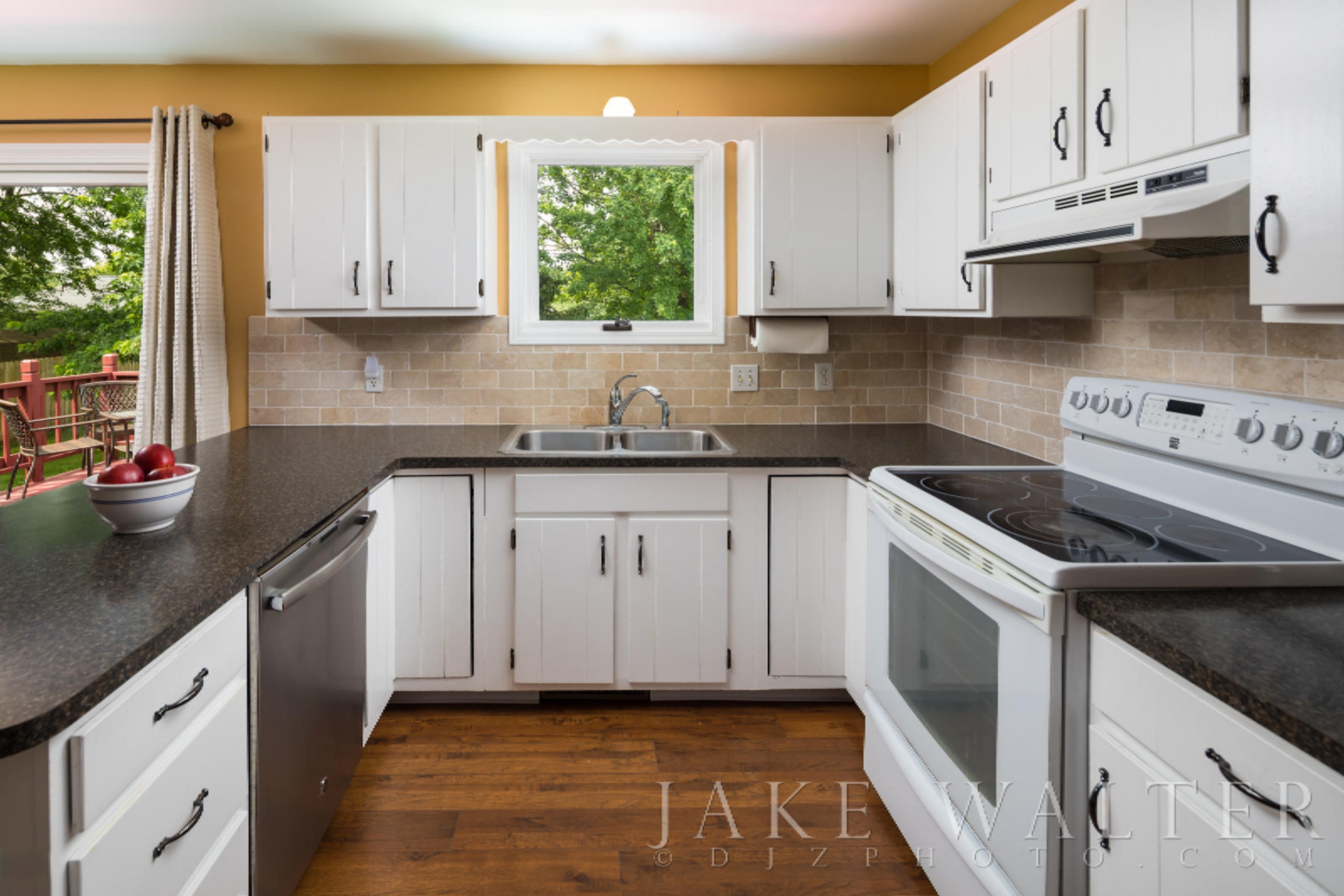 2307 Tyler Street Jenison, MI 49428 - Photo 8 of 25 2307 Tyler St-21
