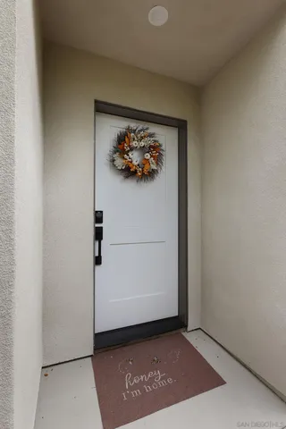 $2,050,000 | 1686 Gecko Road, Vista, CA 92083