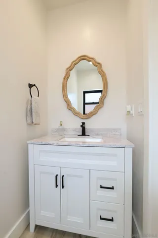 $2,050,000 | 1686 Gecko Road, Vista, CA 92083