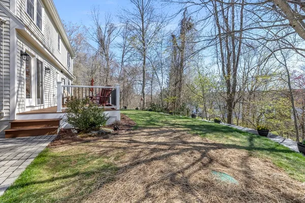 $475,000 | 4 Avalon Place, West Brookfield, MA 01585