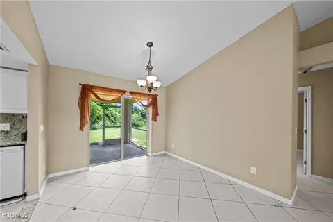 $250,000 | 117 Southeast 10th Terrace, Cape Coral, FL 33990