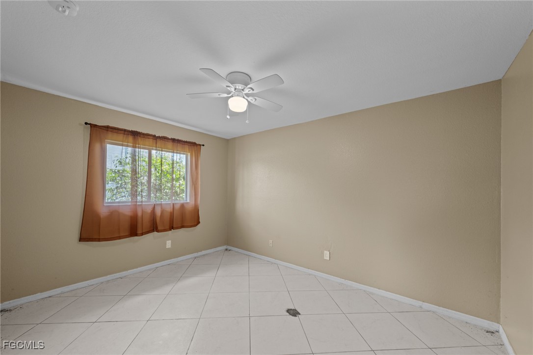 117 Southeast 10th Terrace Cape Coral, FL 33990 - Photo 21 of 26