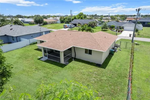 $250,000 | 117 Southeast 10th Terrace, Cape Coral, FL 33990