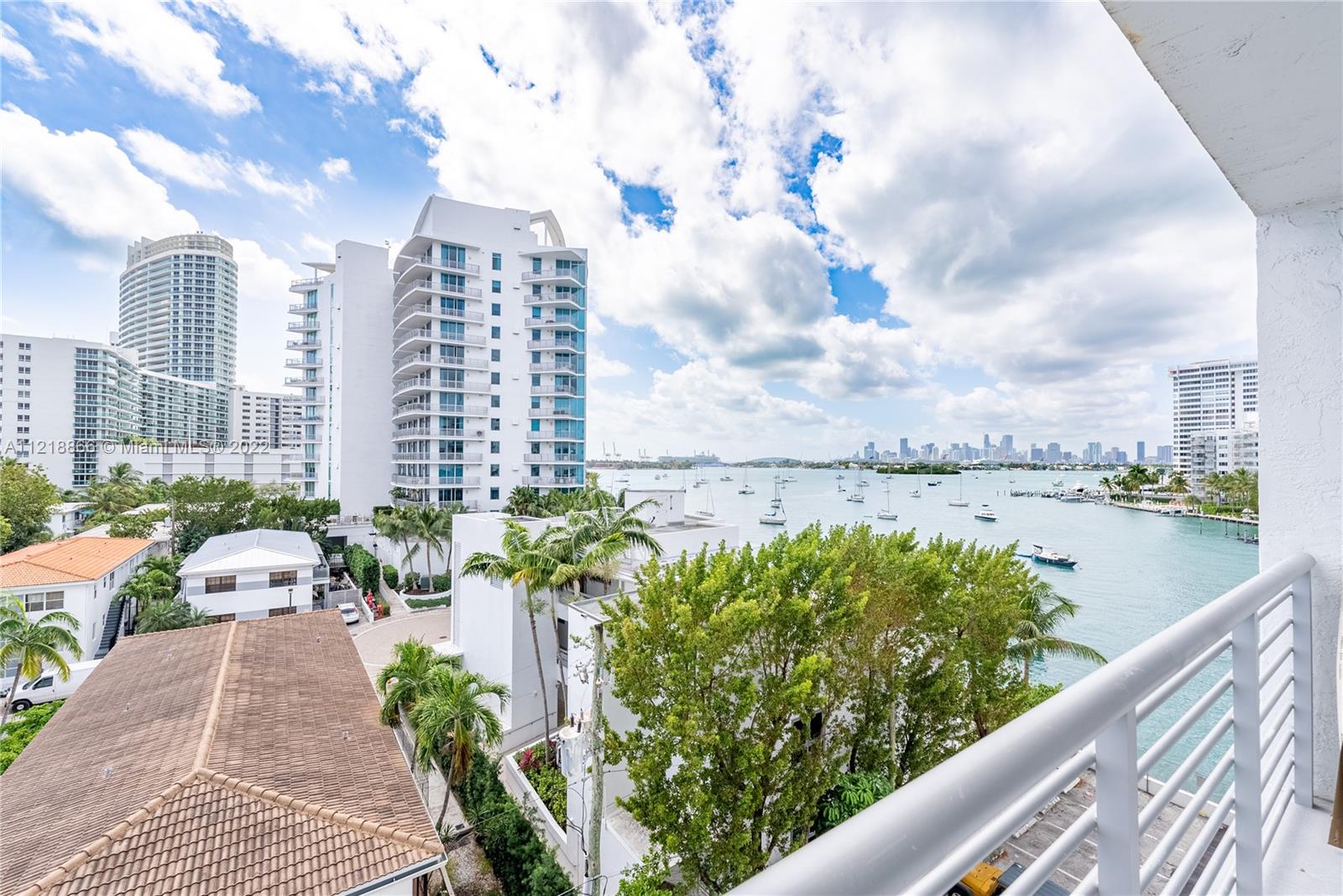 1450 Lincoln Road, Unit 608 Miami Beach, FL 33139 - Photo 1 of 22 Gallery Image 1