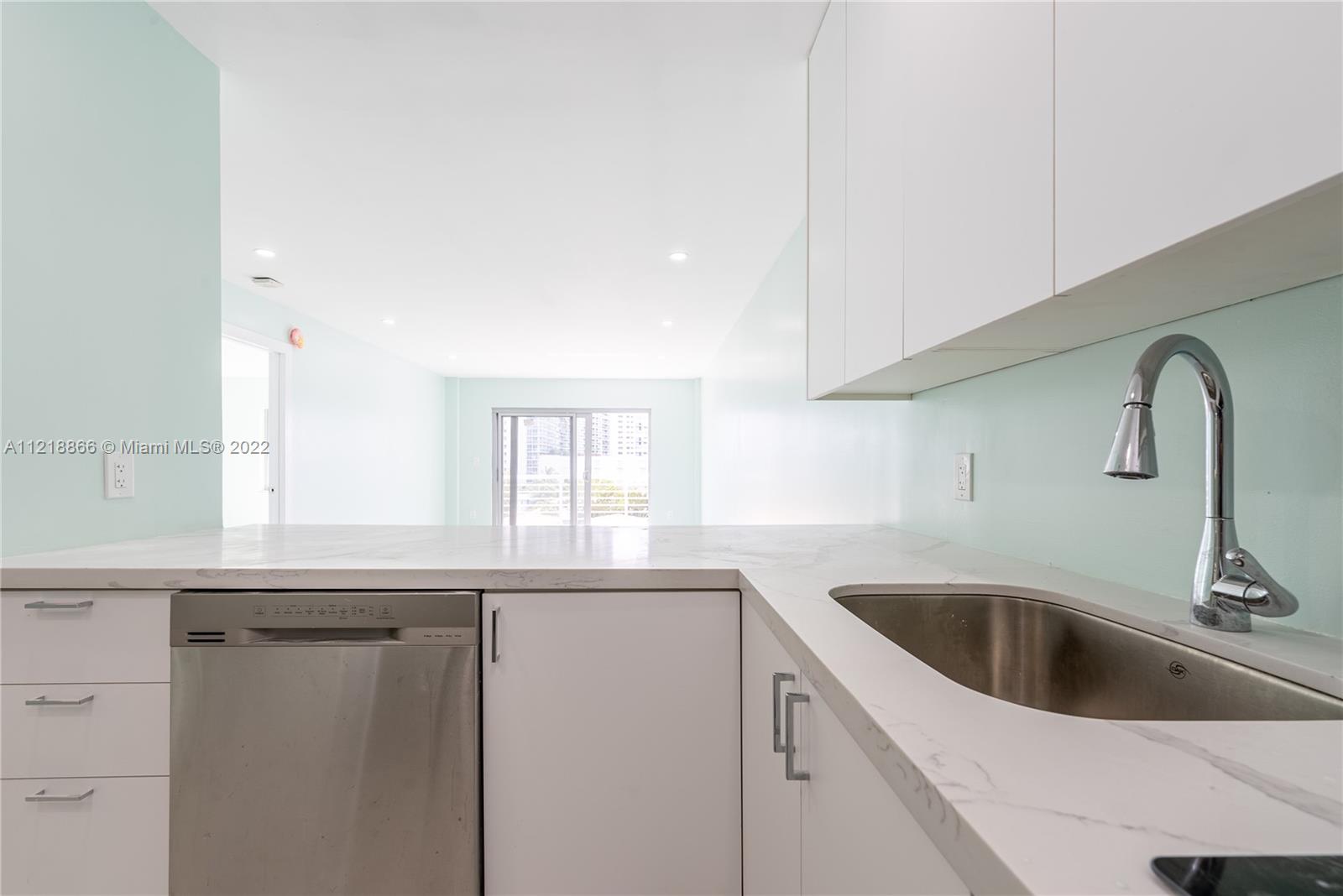 1450 Lincoln Road, Unit 608 Miami Beach, FL 33139 - Photo 13 of 22 Gallery Image 13