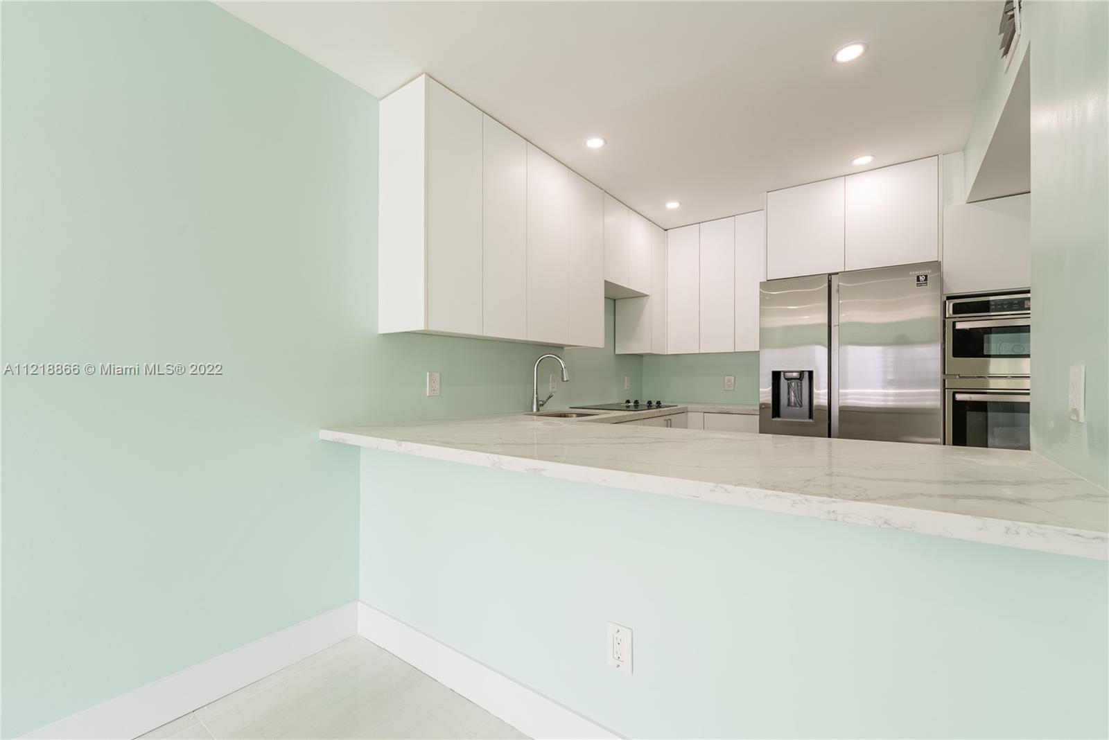 1450 Lincoln Road, Unit 608 Miami Beach, FL 33139 - Photo 14 of 22 Gallery Image 14