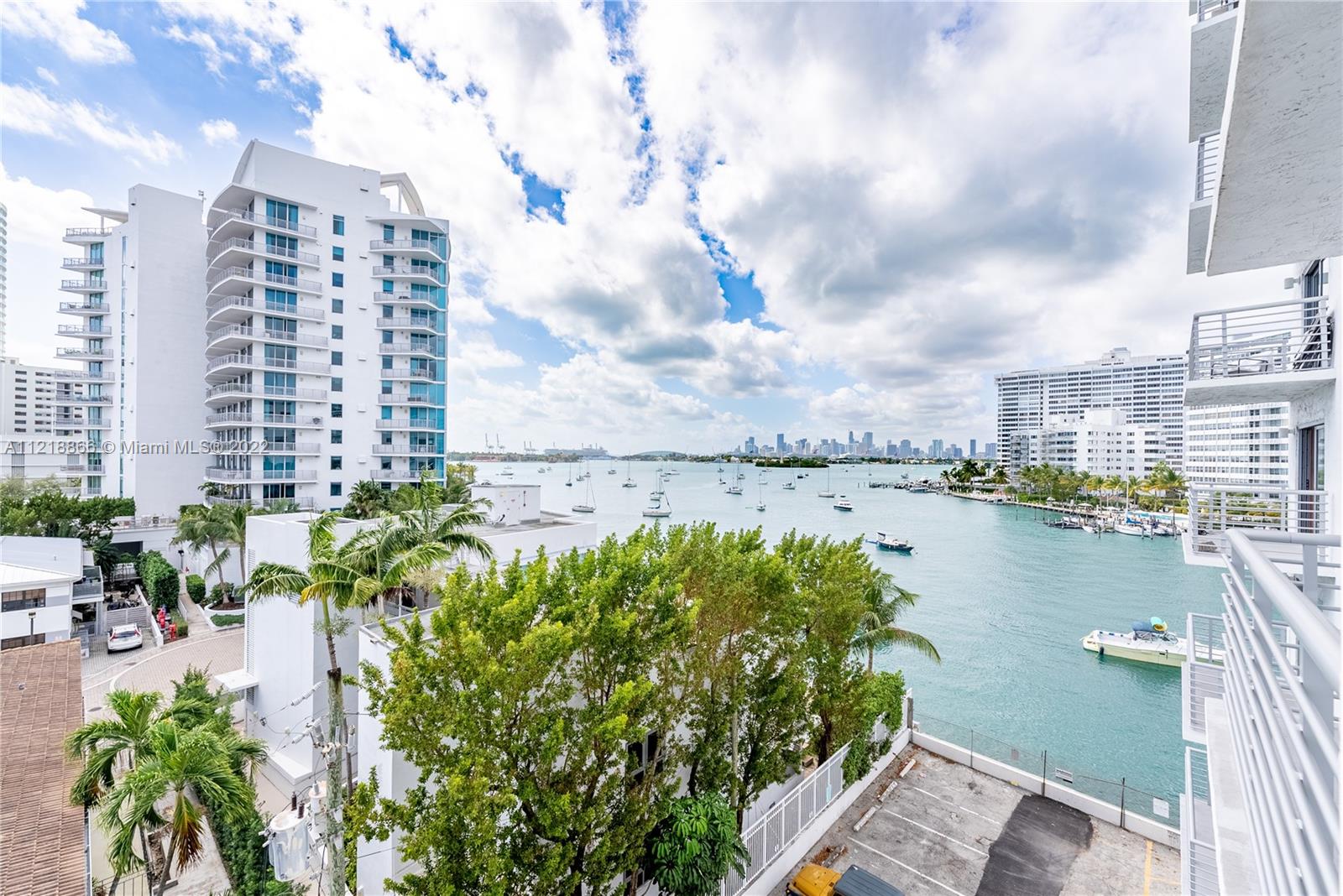 1450 Lincoln Road, Unit 608 Miami Beach, FL 33139 - Photo 2 of 22 Gallery Image 2