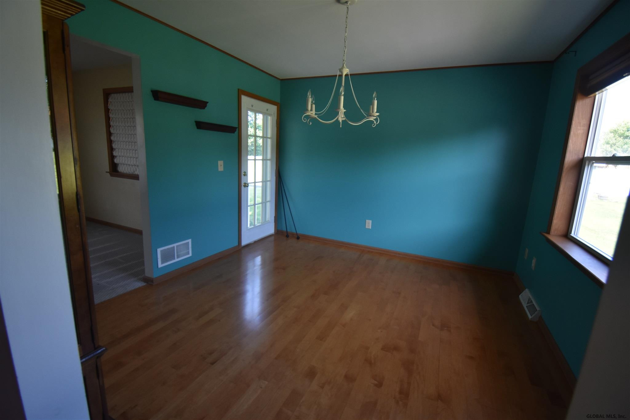 67 Raylinsky Road Malta, NY 12019 - Photo 26 of 32 Photo 26