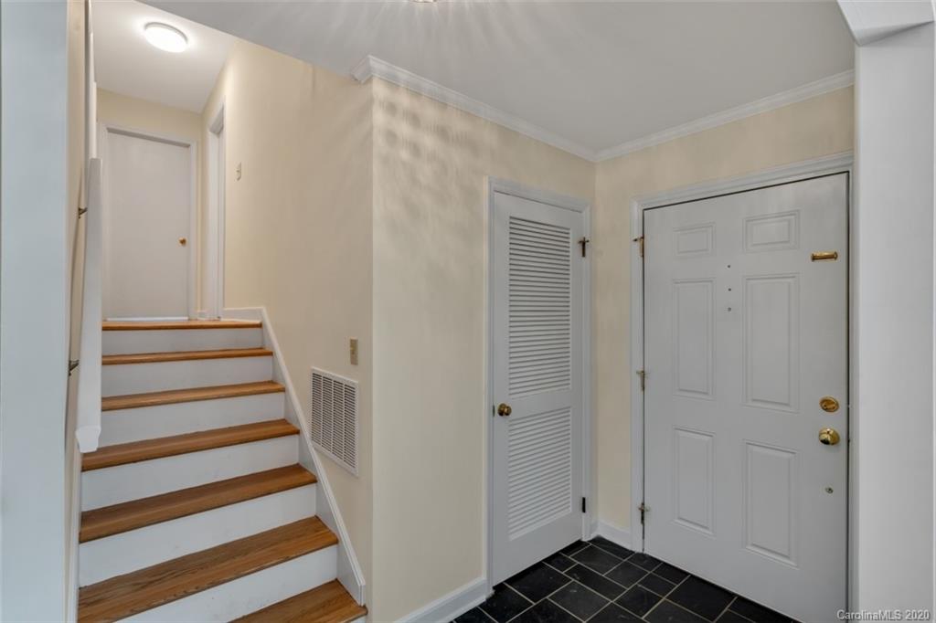 3507 Round Oak Road Charlotte, NC 28210 - Photo 7 of 38 Gallery Image 7
